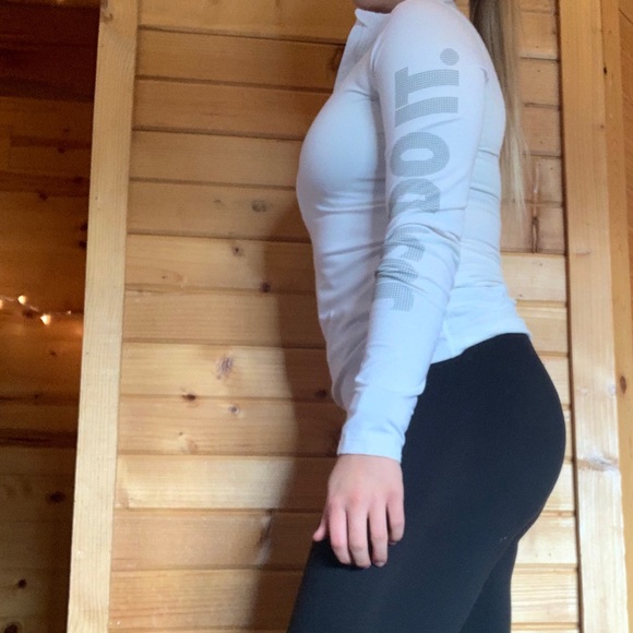 Nike Fleece Pullover Size M - Picture 3 of 3